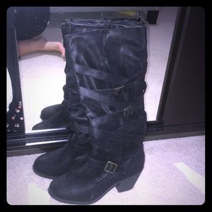 Brand New black heeled boots!